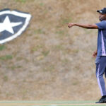 Caçapa comanda alvinegro | Crédito da imagem: Vítor Silva/Botafogo